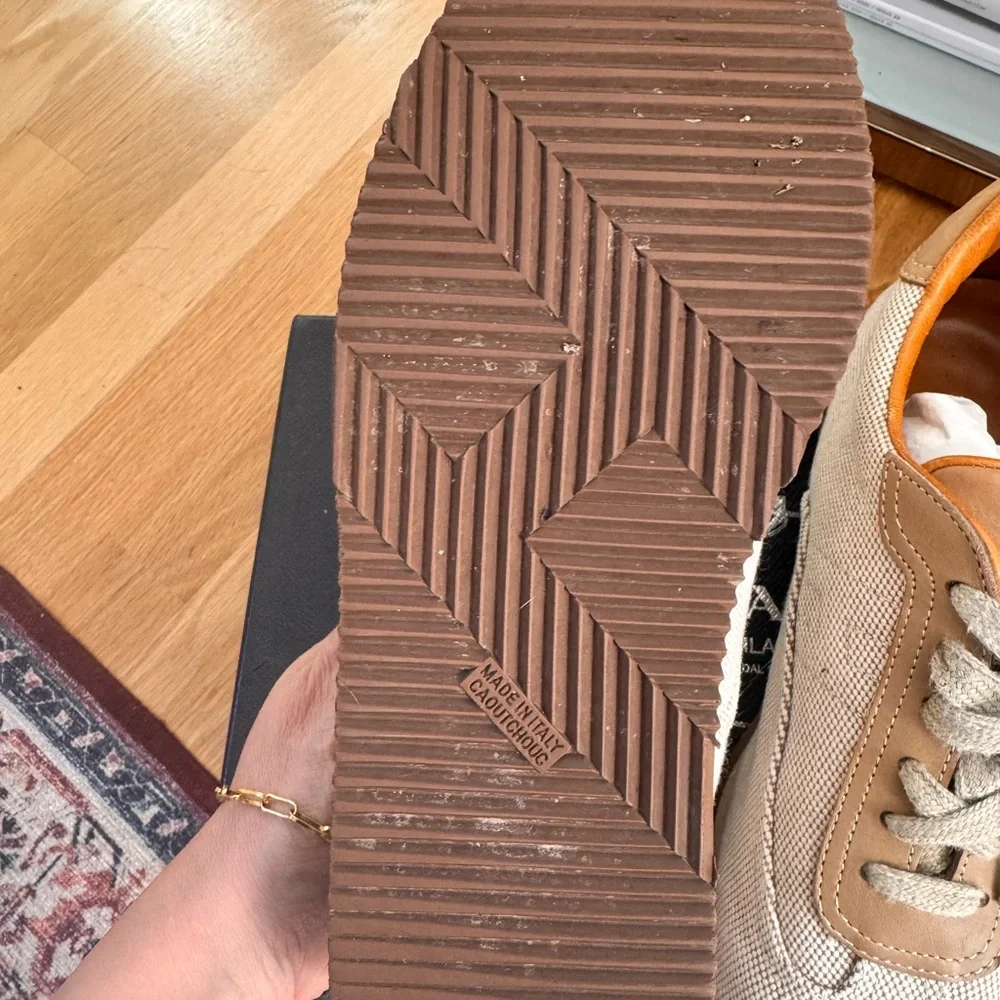 Hermes Leather Interior in Tan and Brown - Picture 3 of 7